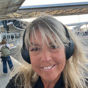 Meet your Posher, Cymantha